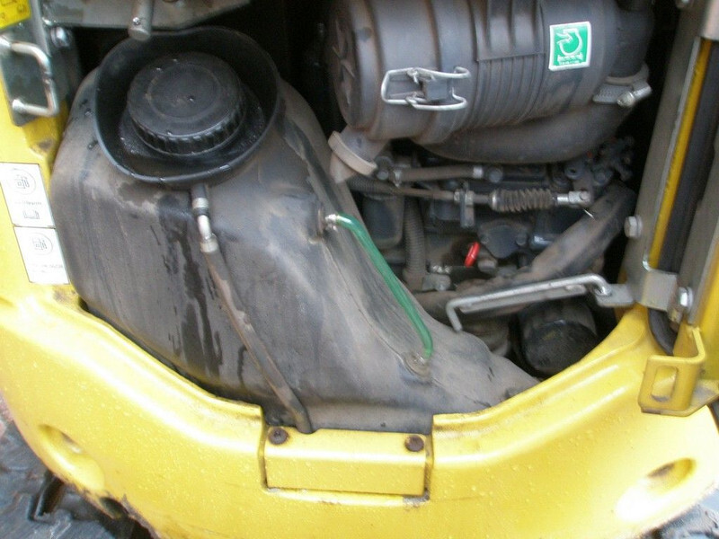 Komatsu PC16R-3HS - حفارة مُصَّغرة: صورة 5 Komatsu PC16R-3HS - حفارة مُصَّغرة: صورة 5