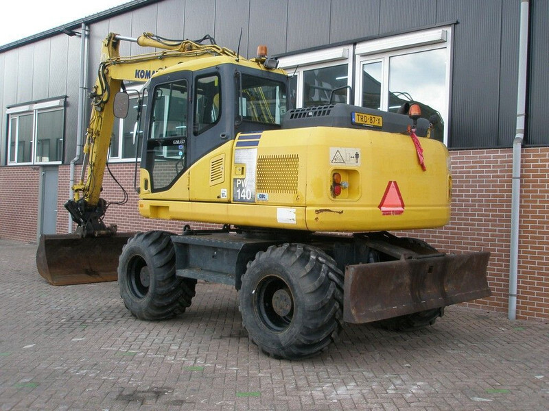 Komatsu PW140-7 - حفارة دولاب: صورة 2 Komatsu PW140-7 - حفارة دولاب: صورة 2
