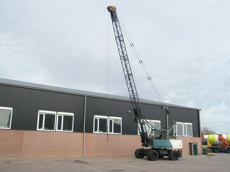 Sennebogen S611M - رافعة لجميع التضاريس: صورة 1 Sennebogen S611M - رافعة لجميع التضاريس: صورة 1