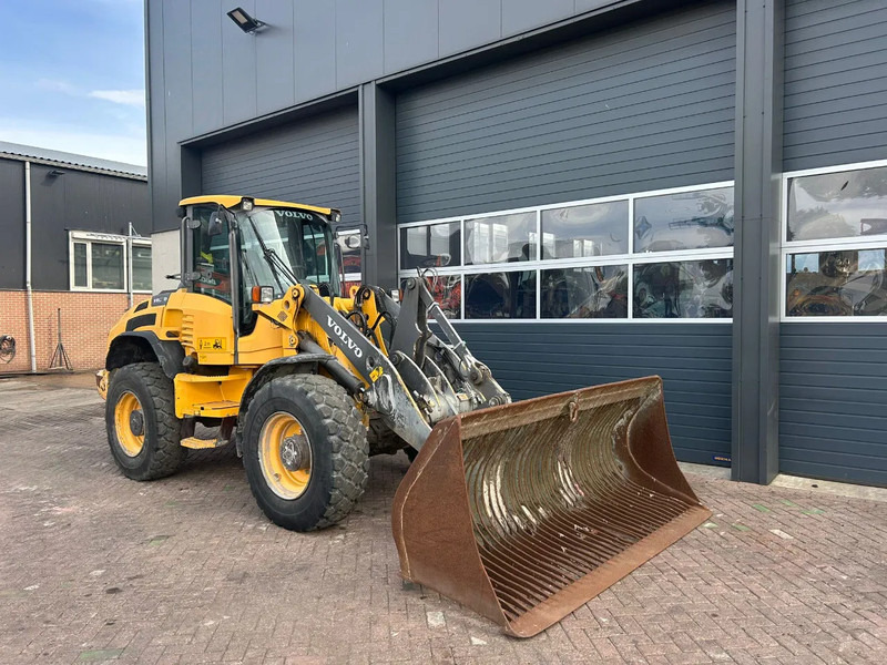Volvo L45G - اللودر بعجل: صورة 3 Volvo L45G - اللودر بعجل: صورة 3