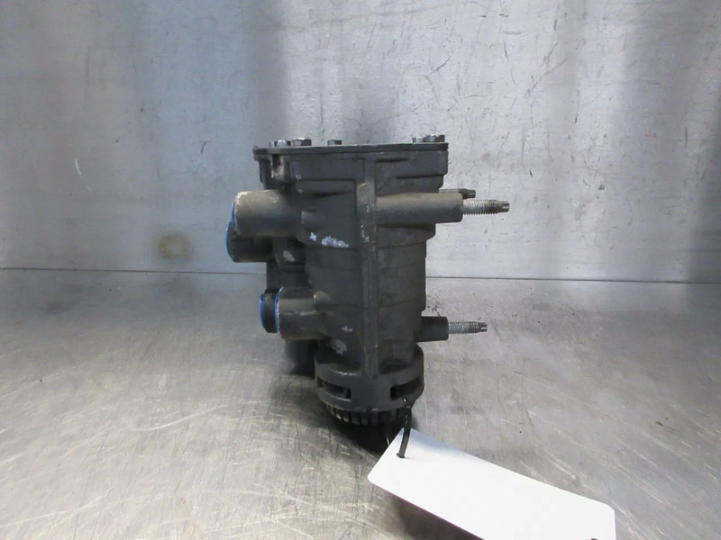 قطع غيار - شاحنة Mercedes-Benz A 001 431 12 13 EBS MODULEN MERCEDES 2542 EURO 6: صورة 8