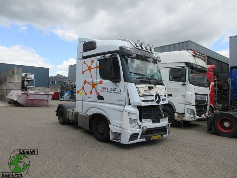 Mercedes-Benz Actros 1942 - وحدة جر: صورة 1 Mercedes-Benz Actros 1942 - وحدة جر: صورة 1