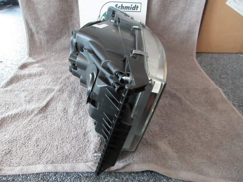 Scania 2416136 KOPLAMP LINKS SCANIA R 450 EURO 6 NIEUWE !!! - مصابيح أضواء السيارة الأمامية - شاحنة: صورة 2 Scania 2416136 KOPLAMP LINKS SCANIA R 450 EURO 6 NIEUWE !!! - مصابيح أضواء السيارة الأمامية - شاحنة: صورة 2