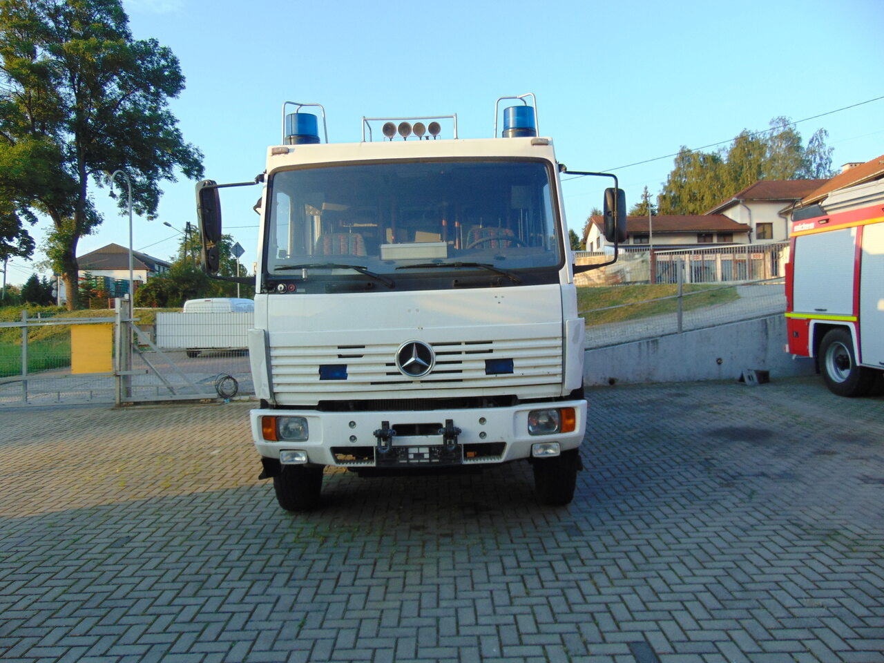 MERCEDES-BENZ 1124AF 4x4 MAGIRUS - آلية المنفعة/ مركبة خاصة: صورة 5 MERCEDES-BENZ 1124AF 4x4 MAGIRUS - آلية المنفعة/ مركبة خاصة: صورة 5