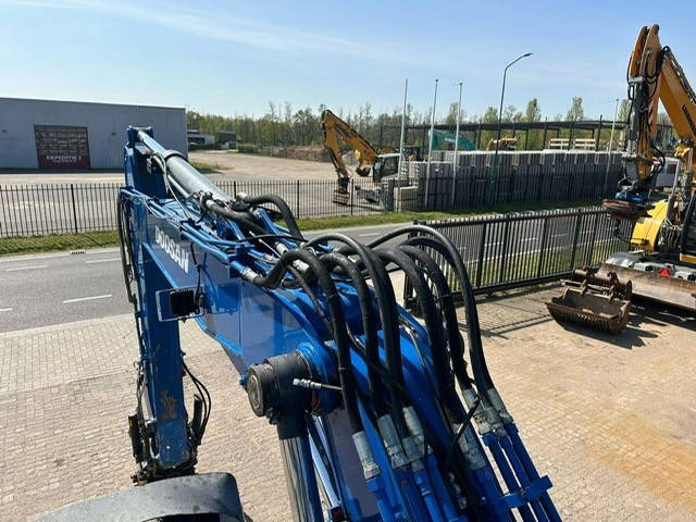 حفارة دولاب Doosan DX170W: صورة 13