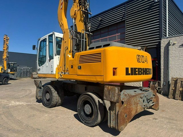 Liebherr A 904 C Litronic + Grab - معالج النفايات: صورة 2 Liebherr A 904 C Litronic + Grab - معالج النفايات: صورة 2