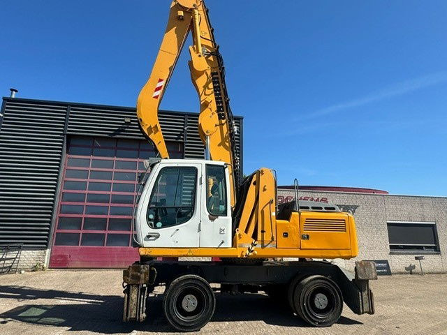 Liebherr A 904 C Litronic + Grab - معالج النفايات: صورة 1 Liebherr A 904 C Litronic + Grab - معالج النفايات: صورة 1