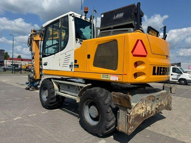 Liebherr A916 + Rototilt - حفارة دولاب: صورة 2 Liebherr A916 + Rototilt - حفارة دولاب: صورة 2