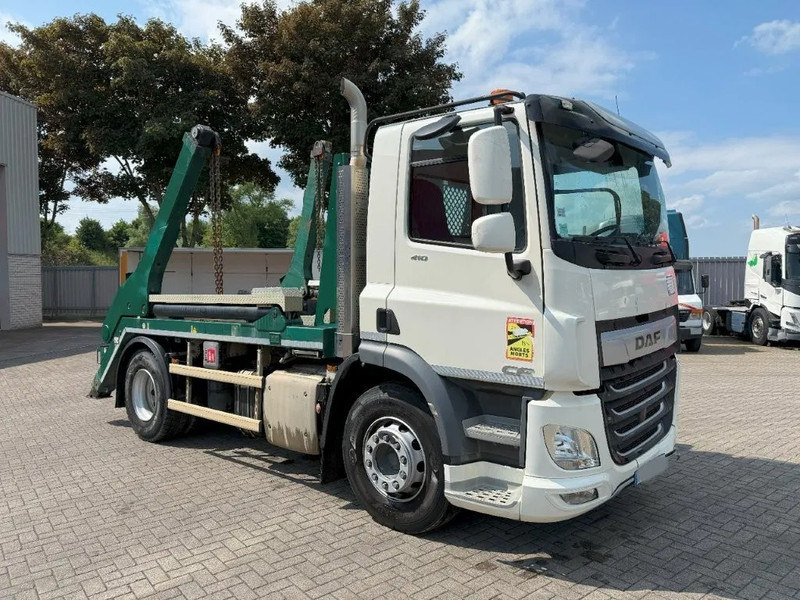 DAF CF410 / ENGINE RUNNING / ONLY:74525 KM / HYVA SKIPLOADER 3250 KG / AIRCO / AUTOMATIC / EURO-6 / 2020 - شاحنة نقل المخلفات: صورة 2 DAF CF410 / ENGINE RUNNING / ONLY:74525 KM / HYVA SKIPLOADER 3250 KG / AIRCO / AUTOMATIC / EURO-6 / 2020 - شاحنة نقل المخلفات: صورة 2