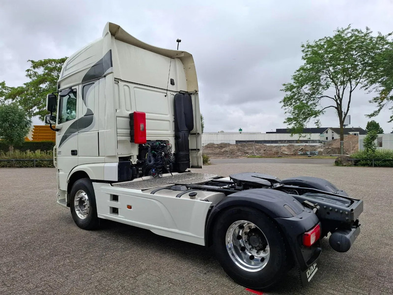 DAF XF106-460 / DEB / TUV:20-01-2026 / 753438 KM / FRIDGE / ACC / LWDS / SMART TACHO / ALCOA / AUTOMATIC / EURO-6 / 2017 - وحدة جر: صورة 3 DAF XF106-460 / DEB / TUV:20-01-2026 / 753438 KM / FRIDGE / ACC / LWDS / SMART TACHO / ALCOA / AUTOMATIC / EURO-6 / 2017 - وحدة جر: صورة 3