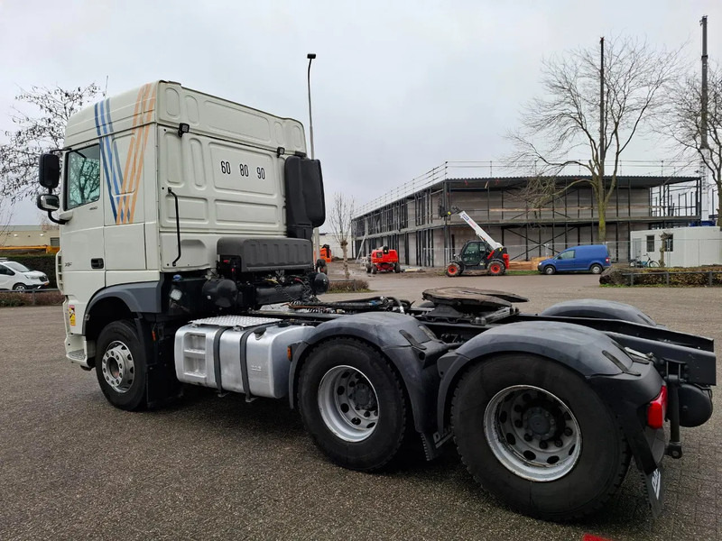 DAF XF106-480 / 6X4 / INTARDER / HYDRAULICS / ONLY:455958 KM / TECHNICAL 70 TON / SMART TACHO / INLINER / LWDS / AUTOMATIC / EURO-6 - وحدة جر: صورة 3 DAF XF106-480 / 6X4 / INTARDER / HYDRAULICS / ONLY:455958 KM / TECHNICAL 70 TON / SMART TACHO / INLINER / LWDS / AUTOMATIC / EURO-6 - وحدة جر: صورة 3