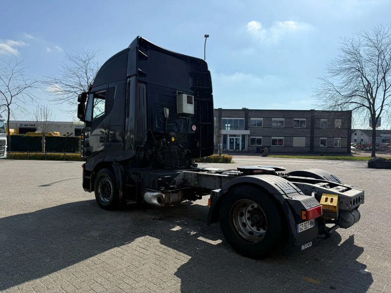 Iveco Stralis 500 / INTARDER / PARKCOOL / FRIDGE / 2XBED / AIRCO / SMART TACHO / AUTOMATIC / EURO-4 / 2008 - وحدة جر: صورة 3 Iveco Stralis 500 / INTARDER / PARKCOOL / FRIDGE / 2XBED / AIRCO / SMART TACHO / AUTOMATIC / EURO-4 / 2008 - وحدة جر: صورة 3