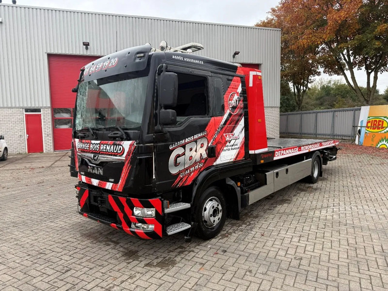 MAN TGL 12.250 / ENGINE RUNNING / ONLY:276364 KM / TOW-TRUCK / CLEPEL / WINCH / REMOTE / AUTOMATIC / EURO-6 / 2018 - شاحنة سحب: صورة 2 MAN TGL 12.250 / ENGINE RUNNING / ONLY:276364 KM / TOW-TRUCK / CLEPEL / WINCH / REMOTE / AUTOMATIC / EURO-6 / 2018 - شاحنة سحب: صورة 2