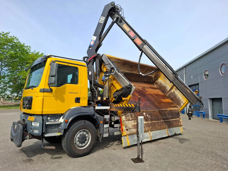 MAN TGM 18.250 / 4X4 / NL TRUCK / TUV:30-04-2026 / 118783 KM / HMF 1110 K2 / ROTATOR / GOOD TYRES / FULL-STEEL / DRUM BRAKES / MANUA - شاحنة قلاب, شاحنة كرين: صورة 2 MAN TGM 18.250 / 4X4 / NL TRUCK / TUV:30-04-2026 / 118783 KM / HMF 1110 K2 / ROTATOR / GOOD TYRES / FULL-STEEL / DRUM BRAKES / MANUA - شاحنة قلاب, شاحنة كرين: صورة 2
