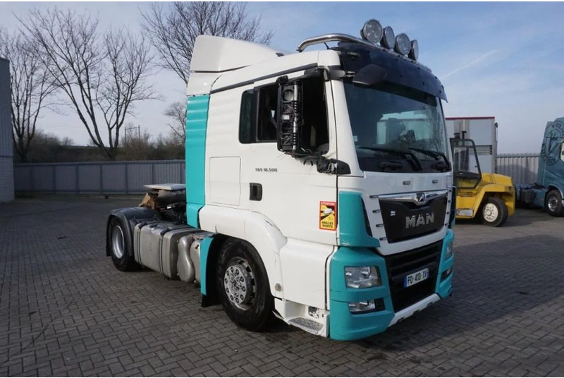 MAN TGS18.500 / AUTOMATIC / RETARDER / LOW ROOF / FULL AIR / NO DOCUMENTS / EURO-6 / 2019 - وحدة جر: صورة 2 MAN TGS18.500 / AUTOMATIC / RETARDER / LOW ROOF / FULL AIR / NO DOCUMENTS / EURO-6 / 2019 - وحدة جر: صورة 2