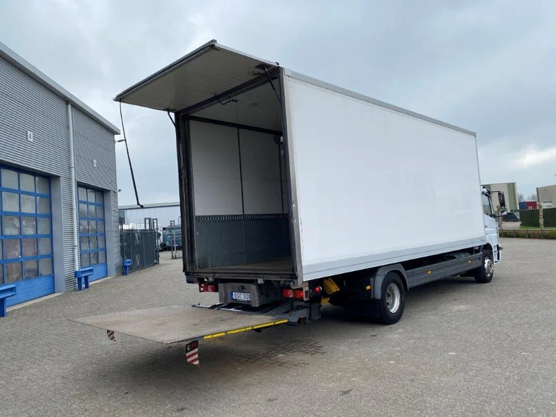 Mercedes-Benz ATEGO 1624 / AUTOMATIC / CLOSED BOX / SIDE DOORS / AIRCO / LWDS / FCW / EURO-6 / 2016 - شاحنة مقفلة: صورة 4 Mercedes-Benz ATEGO 1624 / AUTOMATIC / CLOSED BOX / SIDE DOORS / AIRCO / LWDS / FCW / EURO-6 / 2016 - شاحنة مقفلة: صورة 4