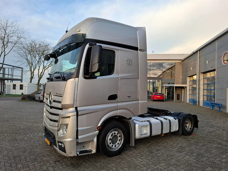 Mercedes-Benz Actros 1842 / NL TRUCK / MEGA / TUV:12-02-2026 / GIGASPACE / ONLY:526303 KM / SMART TACHO / AUTOMATIC / EURO-6 / 2012 - وحدة جر: صورة 1 Mercedes-Benz Actros 1842 / NL TRUCK / MEGA / TUV:12-02-2026 / GIGASPACE / ONLY:526303 KM / SMART TACHO / AUTOMATIC / EURO-6 / 2012 - وحدة جر: صورة 1