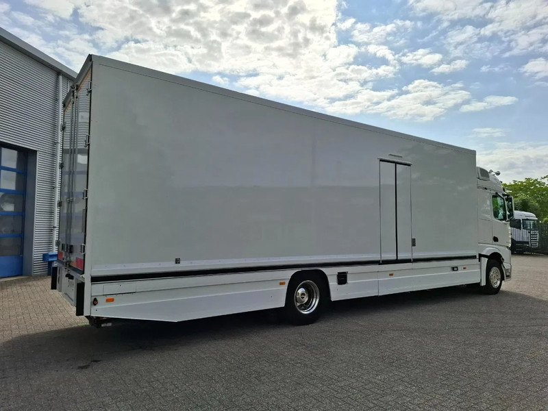 Mercedes-Benz Actros 1843 / GERMAN FLOWER TRUCK / 162021 KM / ISOLATED BOX / COOL & HEATED / NAVI / PLATFORM 1500 KG / TOP CONDITION / FULL-AI - شاحنة بيع الطعام: صورة 5 Mercedes-Benz Actros 1843 / GERMAN FLOWER TRUCK / 162021 KM / ISOLATED BOX / COOL & HEATED / NAVI / PLATFORM 1500 KG / TOP CONDITION / FULL-AI - شاحنة بيع الطعام: صورة 5