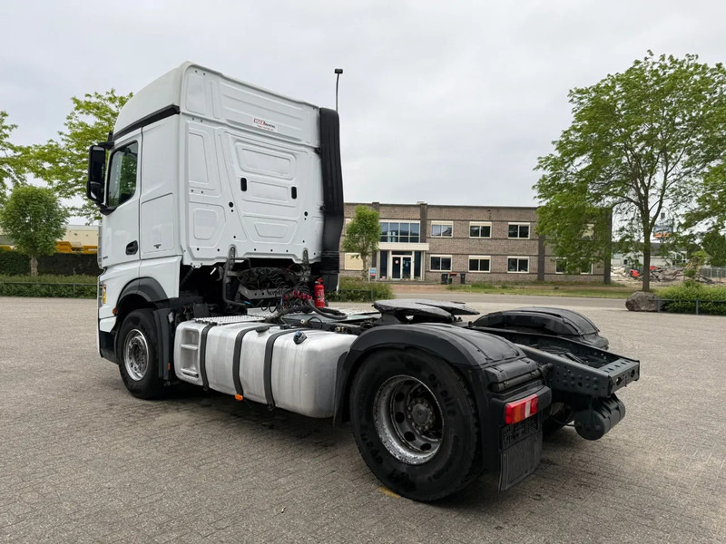 Mercedes-Benz Actros 1945 / HYDRAULICS / LWDS / AIRCO / SMART TACHO / 2XBED / FRIDGE / AUTOMATIC / EURO-6 / 2019 - وحدة جر: صورة 3 Mercedes-Benz Actros 1945 / HYDRAULICS / LWDS / AIRCO / SMART TACHO / 2XBED / FRIDGE / AUTOMATIC / EURO-6 / 2019 - وحدة جر: صورة 3