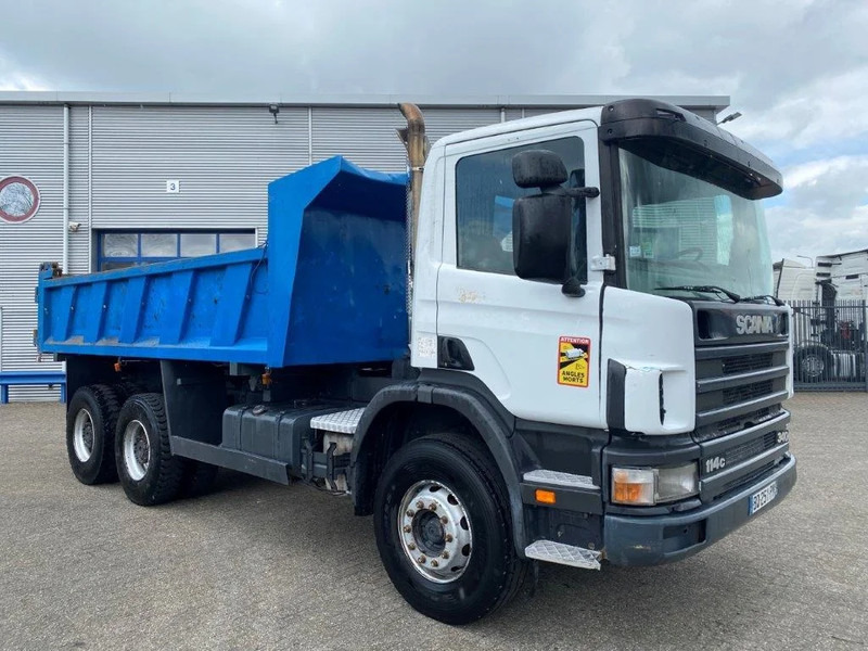 Scania 114-340 / 6X4 / 2 SIDE TIPPER / BIG AXLE / FULL-STEEL / DRUM BRAKES / MANUAL / 1999 - شاحنة قلاب: صورة 4 Scania 114-340 / 6X4 / 2 SIDE TIPPER / BIG AXLE / FULL-STEEL / DRUM BRAKES / MANUAL / 1999 - شاحنة قلاب: صورة 4
