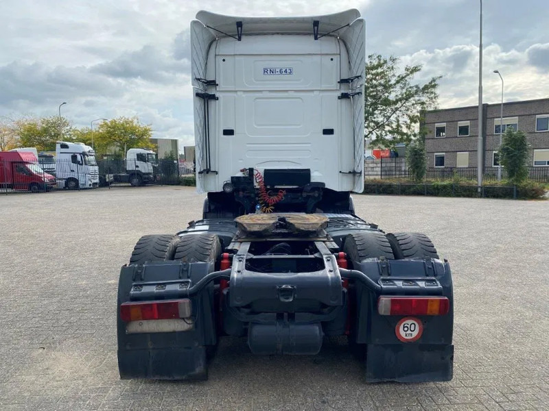 Scania 164-480 / RETARDER / TOPLINE / AUTOMATIC / EURO-3 / 2000 - وحدة جر: صورة 4 Scania 164-480 / RETARDER / TOPLINE / AUTOMATIC / EURO-3 / 2000 - وحدة جر: صورة 4