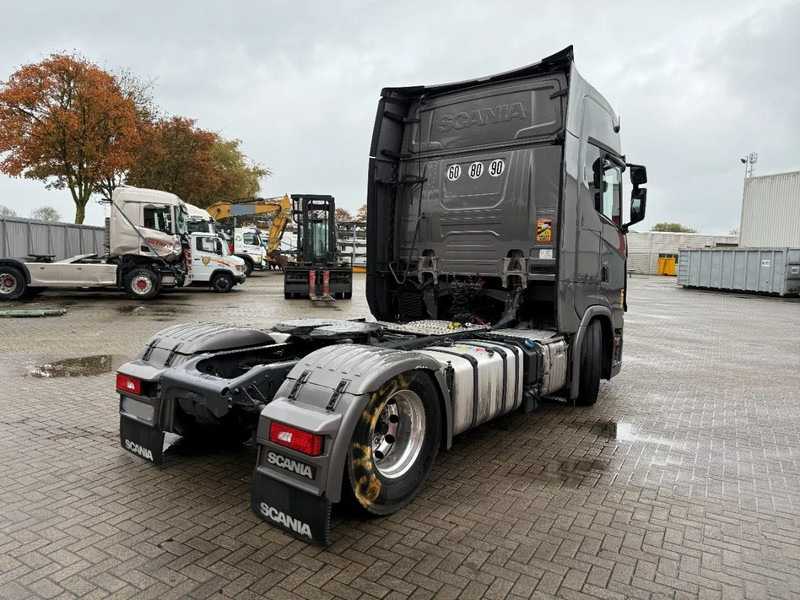 Scania NGS S540 / ENGINE RUNNING / RETARDER / DOUBLE TANK / PARKCOOL / FULL-SPOILER / LEATHER / ALCOA / EURO-6 / 2021 - وحدة جر: صورة 5 Scania NGS S540 / ENGINE RUNNING / RETARDER / DOUBLE TANK / PARKCOOL / FULL-SPOILER / LEATHER / ALCOA / EURO-6 / 2021 - وحدة جر: صورة 5