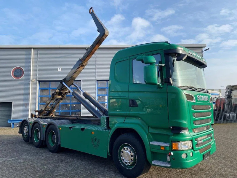 Scania R520 V8 / 8X4 / BIG AXLE / AJK HOOKLIFT 30TON / LIFT+LENKACHSE / NAVI / LEATHER / FULL-AIR / AUTOMATIC / EURO-6 / 2015 - شاحنة ذات خطاف: صورة 2 Scania R520 V8 / 8X4 / BIG AXLE / AJK HOOKLIFT 30TON / LIFT+LENKACHSE / NAVI / LEATHER / FULL-AIR / AUTOMATIC / EURO-6 / 2015 - شاحنة ذات خطاف: صورة 2