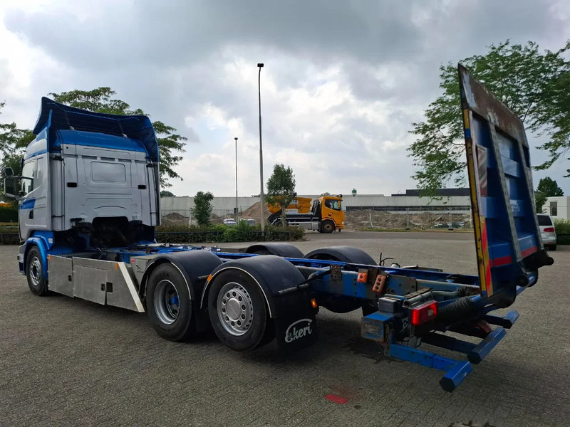 Scania R580 V8 / RETARDER / LIFT+LENKACHSE / FULL-AIR / PLATFORM 2000 KG / LEATHER / AIRCO / AUTOMATIC / EURO-6 / 2014 - شاحنة هيكل كابينة: صورة 3 Scania R580 V8 / RETARDER / LIFT+LENKACHSE / FULL-AIR / PLATFORM 2000 KG / LEATHER / AIRCO / AUTOMATIC / EURO-6 / 2014 - شاحنة هيكل كابينة: صورة 3