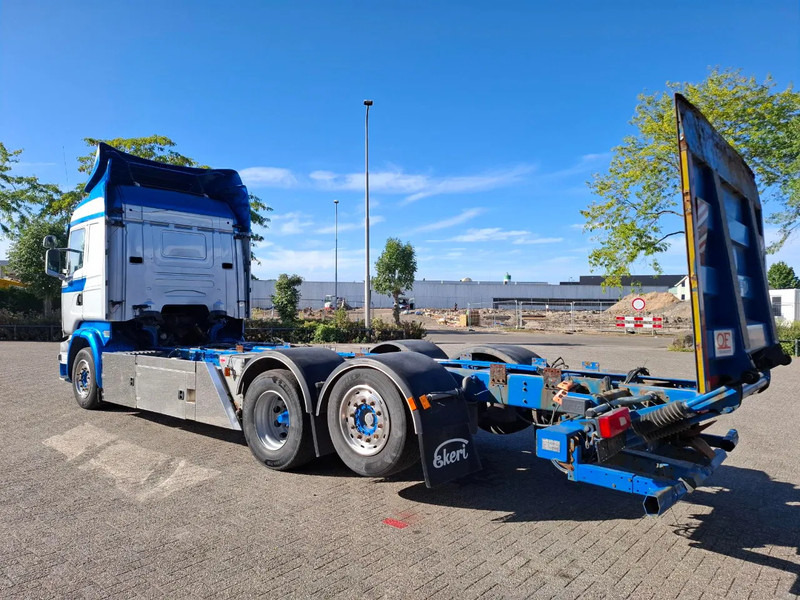 Scania R580 V8 / RETARDER / LIFT+LENKACHSE / FULL-AIR / PLATFORM 2000 KG / LEATHER / AIRCO / AUTOMATIC / EURO-6 / 2015 - شاحنة هيكل كابينة: صورة 3 Scania R580 V8 / RETARDER / LIFT+LENKACHSE / FULL-AIR / PLATFORM 2000 KG / LEATHER / AIRCO / AUTOMATIC / EURO-6 / 2015 - شاحنة هيكل كابينة: صورة 3