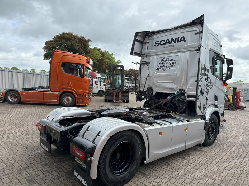 Scania SUPER 500R / RETARDER / HYDRAULICS / OVERDRIVE / PARKCOOL / ONLY:141390KM / DOUBLE TANK / GERMAN TRUCK / FULL-AIR / EURO-6 / 202 - وحدة جر: صورة 5 Scania SUPER 500R / RETARDER / HYDRAULICS / OVERDRIVE / PARKCOOL / ONLY:141390KM / DOUBLE TANK / GERMAN TRUCK / FULL-AIR / EURO-6 / 202 - وحدة جر: صورة 5