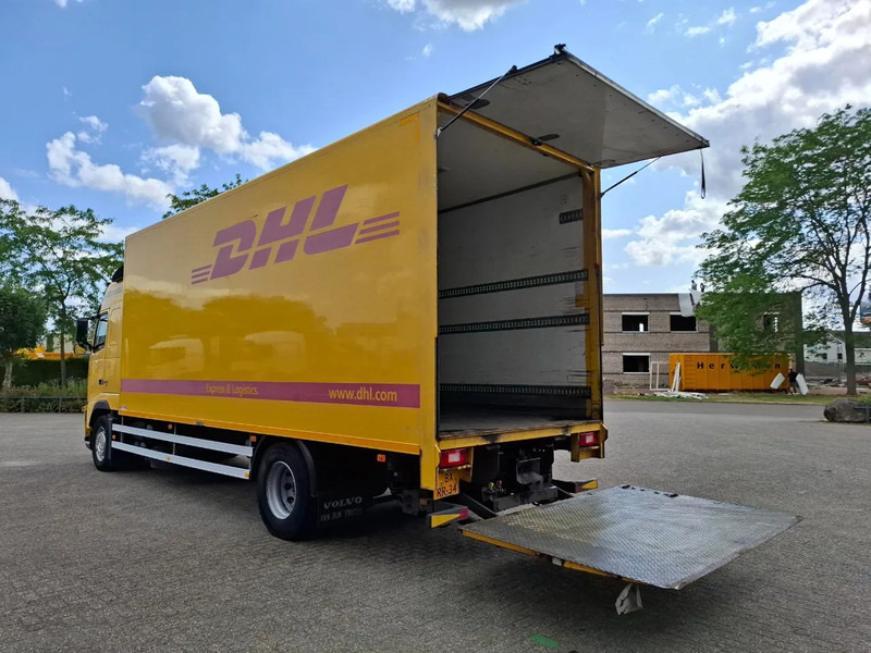 Volvo FH13-420 / NL TRUCK / TUV:29-07-2025 / PLATFORM 2000KG / AIRCO / FRIDGE / AUTOMATIC / EURO-5 / 2010 - شاحنة مقفلة: صورة 4 Volvo FH13-420 / NL TRUCK / TUV:29-07-2025 / PLATFORM 2000KG / AIRCO / FRIDGE / AUTOMATIC / EURO-5 / 2010 - شاحنة مقفلة: صورة 4