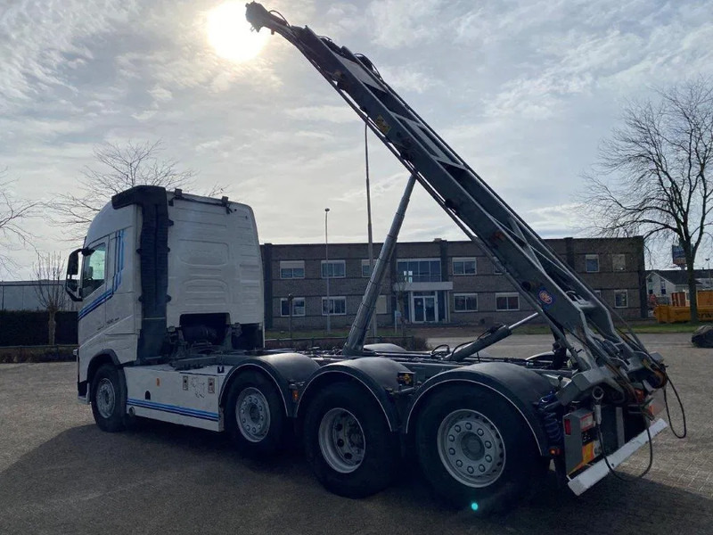 Volvo FH4-500 / 8X2 / VEB+ / DYNAMIC STEERING / FULL-AIR / 2XLIFT+LENKACHSE / TOP CONDITION / ONLY:488030KM / AUTOMATIC / EURO-6 / 201 - شاحنة - نظام الكابلات: صورة 5 Volvo FH4-500 / 8X2 / VEB+ / DYNAMIC STEERING / FULL-AIR / 2XLIFT+LENKACHSE / TOP CONDITION / ONLY:488030KM / AUTOMATIC / EURO-6 / 201 - شاحنة - نظام الكابلات: صورة 5