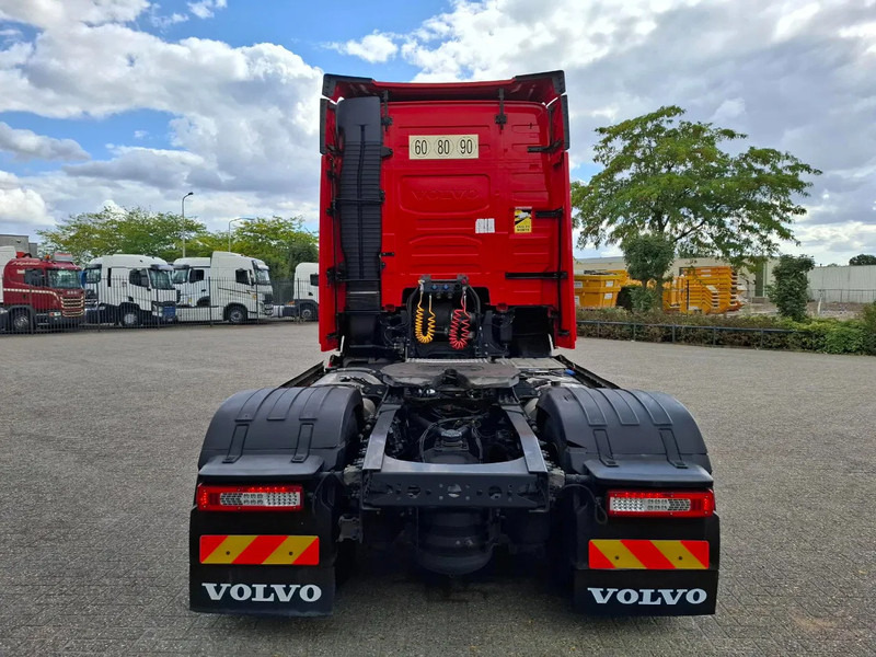Volvo FH4-500 / VEB+ / LB-CHASSIS / DOUBLE TANK / I-PARKCOOL / TUV:19-06-2026 / I-SAVE / LWDS / AUTOMATIC / EURO-6 / 2020 - وحدة جر: صورة 4 Volvo FH4-500 / VEB+ / LB-CHASSIS / DOUBLE TANK / I-PARKCOOL / TUV:19-06-2026 / I-SAVE / LWDS / AUTOMATIC / EURO-6 / 2020 - وحدة جر: صورة 4