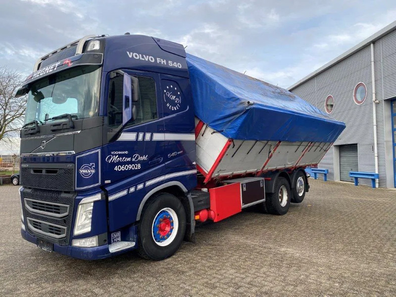 Volvo FH4-540 / VEB+ / ACC / LWDS / 3SIDE TIPPER / DYNAMIC STEERING / LEATHER / FULL-AIR / AUTOMATIC / EURO-6 / 2017 - شاحنة قلاب: صورة 2 Volvo FH4-540 / VEB+ / ACC / LWDS / 3SIDE TIPPER / DYNAMIC STEERING / LEATHER / FULL-AIR / AUTOMATIC / EURO-6 / 2017 - شاحنة قلاب: صورة 2