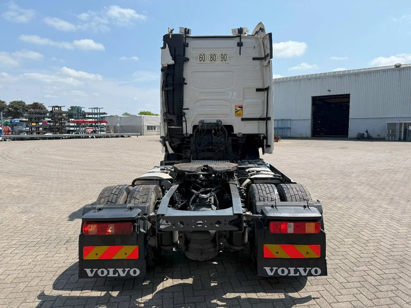 Volvo FH5-500 / ENGINE RUNNING / TURBO COMPOUND / ONLY:434243 KM / VEB+ / PARKCOOL / DOUBLE TANK / EURO-6 / 2021 - وحدة جر: صورة 4 Volvo FH5-500 / ENGINE RUNNING / TURBO COMPOUND / ONLY:434243 KM / VEB+ / PARKCOOL / DOUBLE TANK / EURO-6 / 2021 - وحدة جر: صورة 4