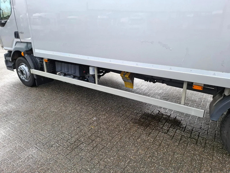 شاحنة مقفلة Volvo FL 240 / ONLY:340697 KM / BIG PLATFORM 2TON / TUV:29-01-2026 / LWDS / NAVI / SIDE DOOR / AUTOMATIC / EURO-6 / 2018: صورة 16 شاحنة مقفلة Volvo FL 240 / ONLY:340697 KM / BIG PLATFORM 2TON / TUV:29-01-2026 / LWDS / NAVI / SIDE DOOR / AUTOMATIC / EURO-6 / 2018: صورة 16