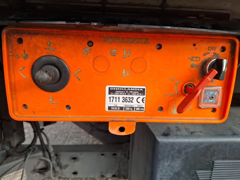 شاحنة مقفلة Volvo FL 240 / ONLY:340697 KM / BIG PLATFORM 2TON / TUV:29-01-2026 / LWDS / NAVI / SIDE DOOR / AUTOMATIC / EURO-6 / 2018: صورة 10 شاحنة مقفلة Volvo FL 240 / ONLY:340697 KM / BIG PLATFORM 2TON / TUV:29-01-2026 / LWDS / NAVI / SIDE DOOR / AUTOMATIC / EURO-6 / 2018: صورة 10