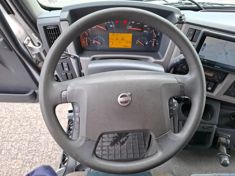 شاحنة مقفلة Volvo FL 240 / ONLY:340697 KM / BIG PLATFORM 2TON / TUV:29-01-2026 / LWDS / NAVI / SIDE DOOR / AUTOMATIC / EURO-6 / 2018: صورة 20 شاحنة مقفلة Volvo FL 240 / ONLY:340697 KM / BIG PLATFORM 2TON / TUV:29-01-2026 / LWDS / NAVI / SIDE DOOR / AUTOMATIC / EURO-6 / 2018: صورة 20