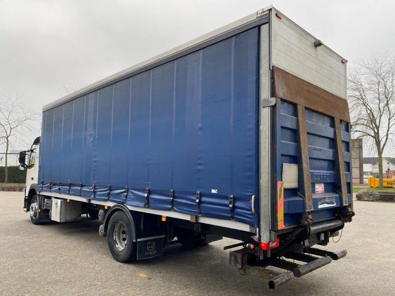 Volvo FM11-330 / LOW KM'S:472120 KM / LWDS / FULL-AIR / NAVI / CURTAIN SAILS / PLATFORM 2500KG / AUTOMATIC / EURO-6 / 2016 - شاحنة ستارة: صورة 3 Volvo FM11-330 / LOW KM'S:472120 KM / LWDS / FULL-AIR / NAVI / CURTAIN SAILS / PLATFORM 2500KG / AUTOMATIC / EURO-6 / 2016 - شاحنة ستارة: صورة 3