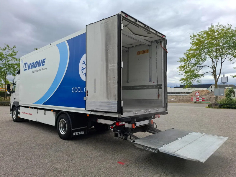 Volvo FM11-330 / VEB / LWDS / ONLY:442862 KM / CARRIER SUPRA 1250 / DOPPELSTOCK / PLATFORM 2TON / DATALOG / FULL-AIR / TOP CONDITION / - شاحنة صندوق متساوي: صورة 3 Volvo FM11-330 / VEB / LWDS / ONLY:442862 KM / CARRIER SUPRA 1250 / DOPPELSTOCK / PLATFORM 2TON / DATALOG / FULL-AIR / TOP CONDITION / - شاحنة صندوق متساوي: صورة 3