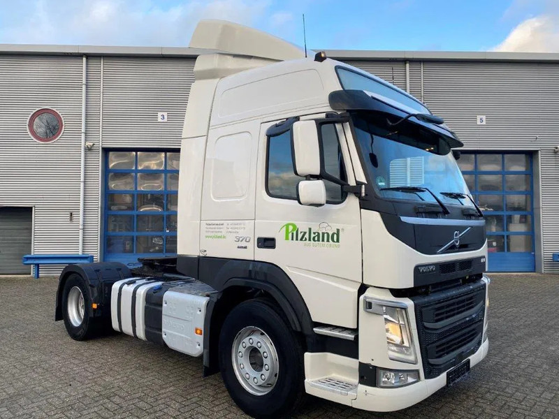 Volvo FM11-370 / GERMAN TRUCK / KB CHASSIS / VEB / ACC / LWDS / DOUBLE TANK / ONLY:763562 KM / AIRCO / AUTOMATIC / EURO-6 / 2018 - وحدة جر: صورة 2 Volvo FM11-370 / GERMAN TRUCK / KB CHASSIS / VEB / ACC / LWDS / DOUBLE TANK / ONLY:763562 KM / AIRCO / AUTOMATIC / EURO-6 / 2018 - وحدة جر: صورة 2