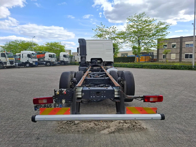 Volvo FM13-420 / VEB+ / LIFT+LENKACHSE / INLINER / AIRCO / AUTOMATIC / EURO-5 / 2011 - شاحنة هيكل كابينة: صورة 4 Volvo FM13-420 / VEB+ / LIFT+LENKACHSE / INLINER / AIRCO / AUTOMATIC / EURO-5 / 2011 - شاحنة هيكل كابينة: صورة 4