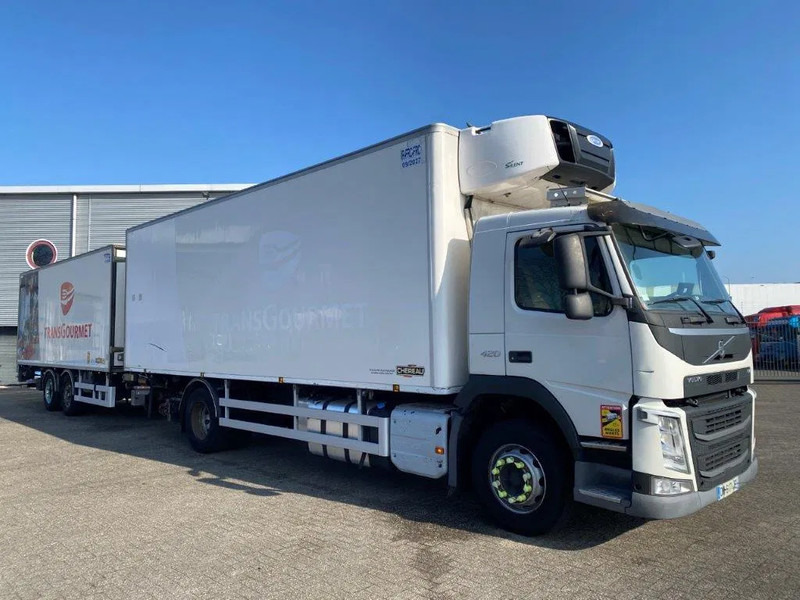 Volvo FM4-420 / COMPLETE COOL+FREEZE COMBI / CHEREAU / THROUGH-LOADING SYSTEM / 2XPLATFORM DHOLLANDIA / FREEZING LOCK / AUTOMATIC / EU - شاحنة الفريزر: صورة 2 Volvo FM4-420 / COMPLETE COOL+FREEZE COMBI / CHEREAU / THROUGH-LOADING SYSTEM / 2XPLATFORM DHOLLANDIA / FREEZING LOCK / AUTOMATIC / EU - شاحنة الفريزر: صورة 2