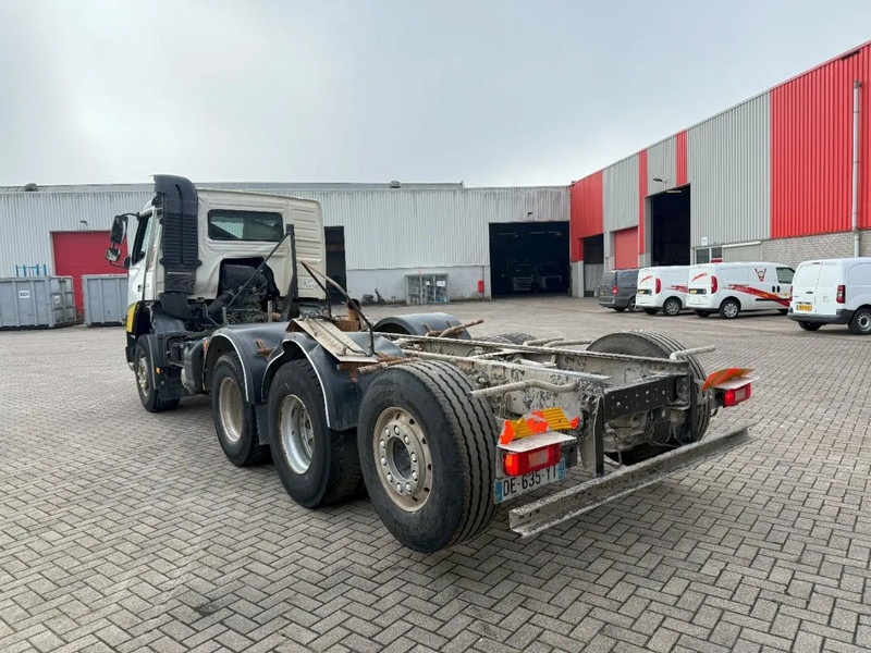 Volvo FMX 450 / ENGINE RUNNING / 8X4 / VEB / ONLY:260642 KM / PTO / LIFT+LENKACHSE / ALCOA / AUTOMATIC / EURO-6 / 2014 - شاحنة هيكل كابينة: صورة 3 Volvo FMX 450 / ENGINE RUNNING / 8X4 / VEB / ONLY:260642 KM / PTO / LIFT+LENKACHSE / ALCOA / AUTOMATIC / EURO-6 / 2014 - شاحنة هيكل كابينة: صورة 3