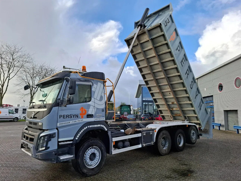 Volvo FMX-460 / 8X4 / BIG AXLE / VEB+ / ONLY:344574 KM / LIFT+LENKACHSE / 21CM³ / AUTOMATIC / EURO-6 / 2015 - شاحنة قلاب: صورة 1 Volvo FMX-460 / 8X4 / BIG AXLE / VEB+ / ONLY:344574 KM / LIFT+LENKACHSE / 21CM³ / AUTOMATIC / EURO-6 / 2015 - شاحنة قلاب: صورة 1