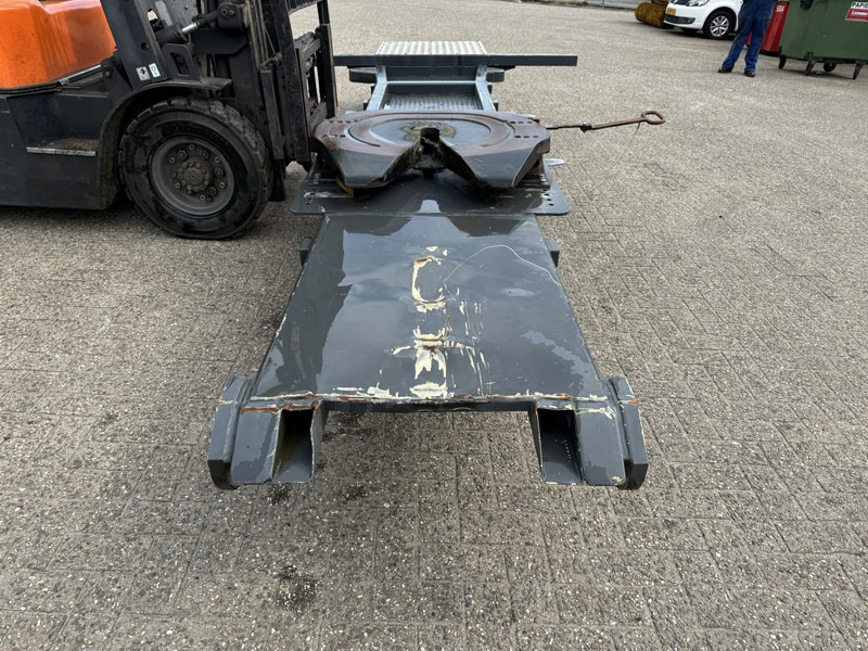 Alumac Alumac Afzetbare Koppelschotel - وصلة العجلة الخامسة - شاحنة: صورة 4 Alumac Alumac Afzetbare Koppelschotel - وصلة العجلة الخامسة - شاحنة: صورة 4