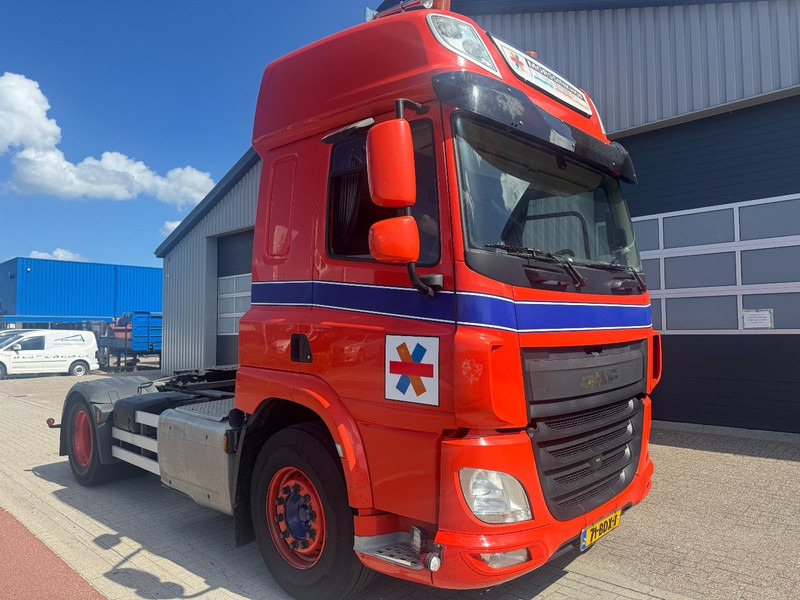 DAF CF 400 FT 8.0 T Front Axle - وحدة جر: صورة 1 DAF CF 400 FT 8.0 T Front Axle - وحدة جر: صورة 1