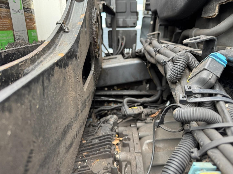 DAF CF410 FAQ HMF 2620, Unfall - Damaged. - شاحنة كرين: صورة 4 DAF CF410 FAQ HMF 2620, Unfall - Damaged. - شاحنة كرين: صورة 4