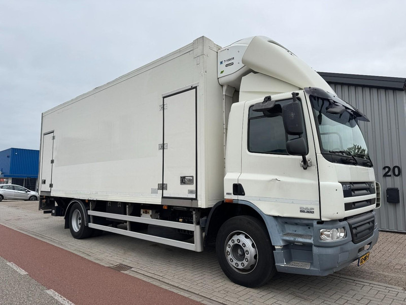 DAF CF65-300 Thermo-King (- 25 C ) 'D Hollandia Taillift/LBW - شاحنة الفريزر: صورة 1 DAF CF65-300 Thermo-King (- 25 C ) 'D Hollandia Taillift/LBW - شاحنة الفريزر: صورة 1