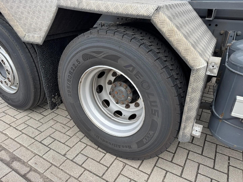 شاحنة كرين DAF CF85-360 6x2 HMF 1580 / 4S, EURO 5: صورة 18 شاحنة كرين DAF CF85-360 6x2 HMF 1580 / 4S, EURO 5: صورة 18